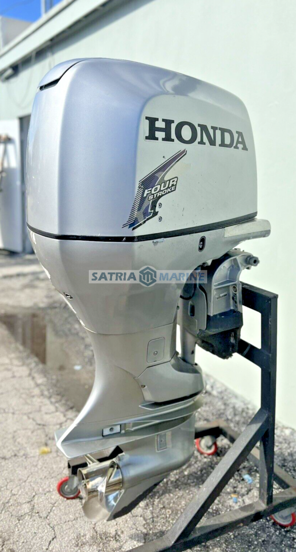 2002 Honda 200HP Outboard Motor 4 Stroke 25″ Shaft - Image 4
