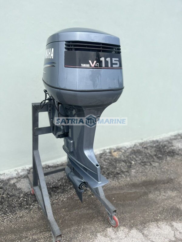 2002 Yamaha 115HP Outboard Motor 2 Stroke 20" Shaft