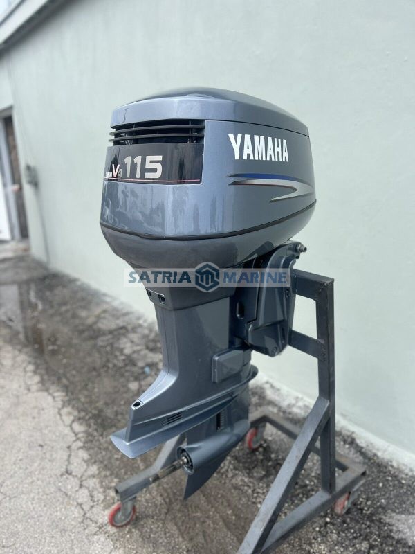 2002 Yamaha 115HP Outboard Motor 2 Stroke 20" Shaft - Image 2
