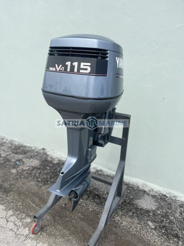 2002 Yamaha 115HP Outboard Motor 2 Stroke 20" Shaft - Image 3