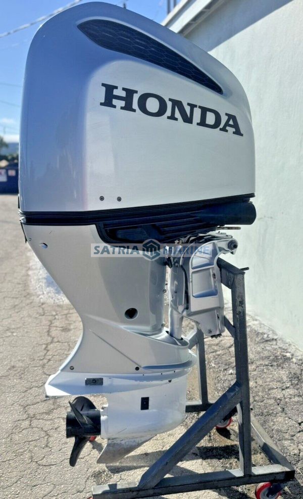 2019 Honda 225Hp 4 Stroke Outboard 25” Shaft - Image 3