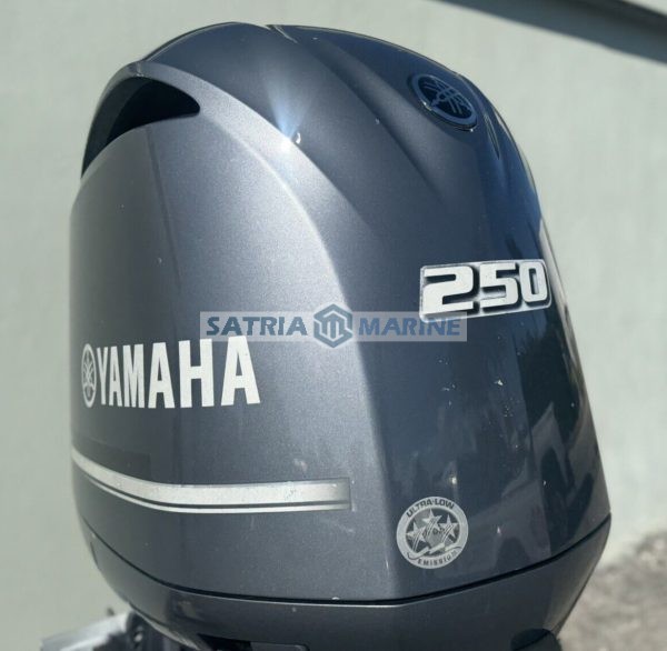 2019 Yamaha 250Hp Outboard Motor Four Stroke 30” Shaft - Image 2