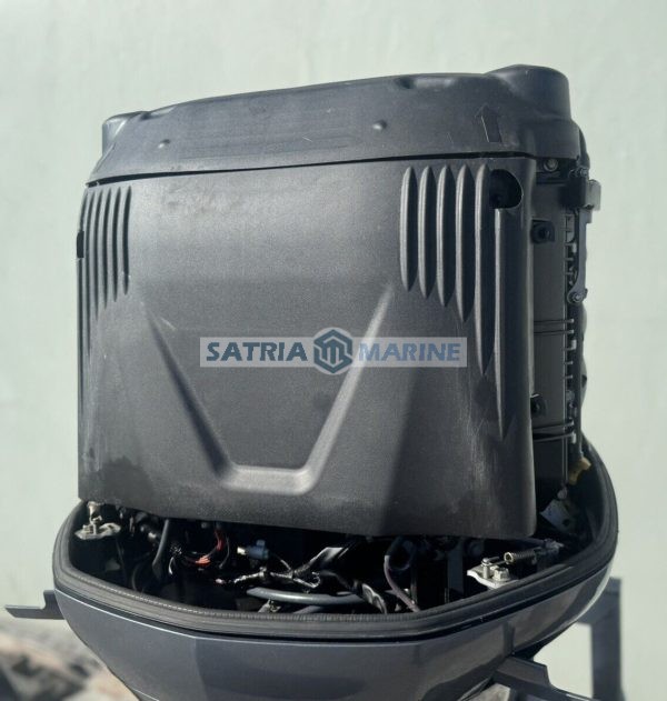 2019 Yamaha 250Hp Outboard Motor Four Stroke 30” Shaft - Image 4
