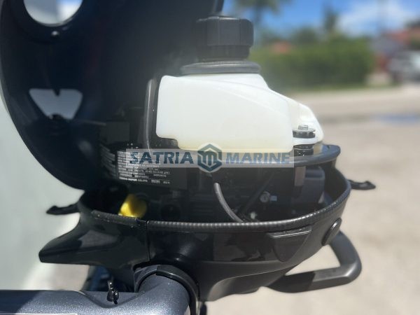 2022 Yamaha 2.5HP Outboard Motor 4 Stroke 15" Shaft - Image 2