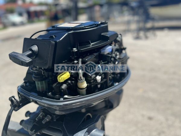 2022 Yamaha 25HP Outboard Motor 4 Stroke 20" Shaft - Image 7