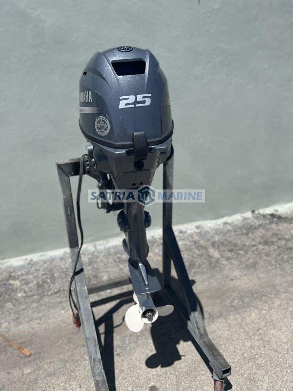 2022 Yamaha 25HP Outboard Motor 4 Stroke 20" Shaft - Image 8