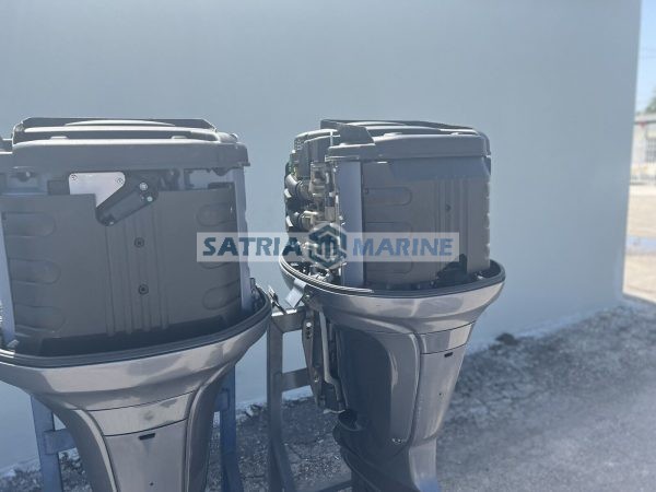 Pair of 2002 Yamaha 225HP Outboard Motors 4 Stroke 25" Shaft - Image 5