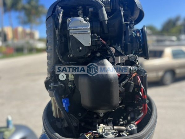 2017 Yamaha 200 HP 4-Stroke Outboard Motor - Image 5