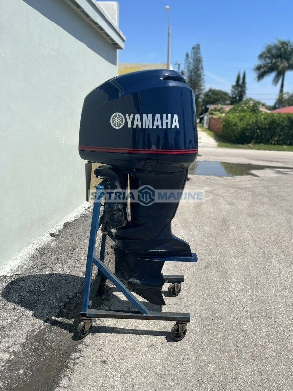 2003 225HP 225 HP YAMAHA FOUR STROKE OUTBOARD MOTOR F225