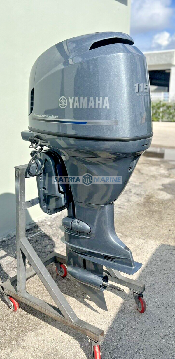 2004 115HP YAMAHA FOUR STROKE OUTBOARD MOTOR WITH 25 SHAFT