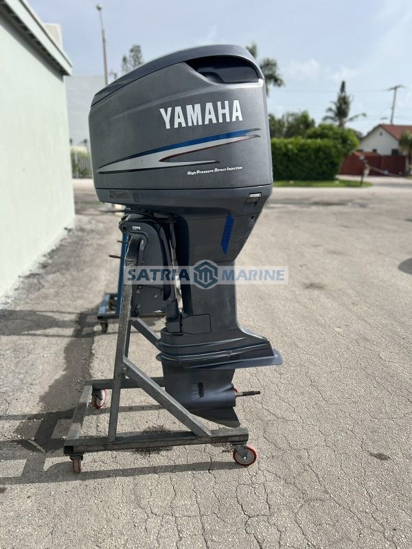 2004 YAMAHA 300 HP OUTBOARD MOTOR